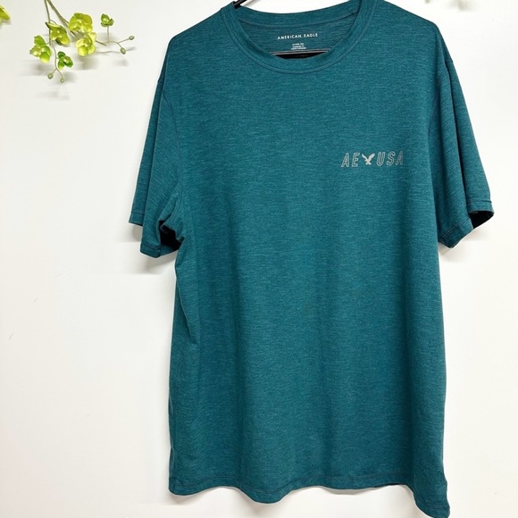 American Eagle Outfitters Teal Short Sleeve Tee - Picture 1 of 3